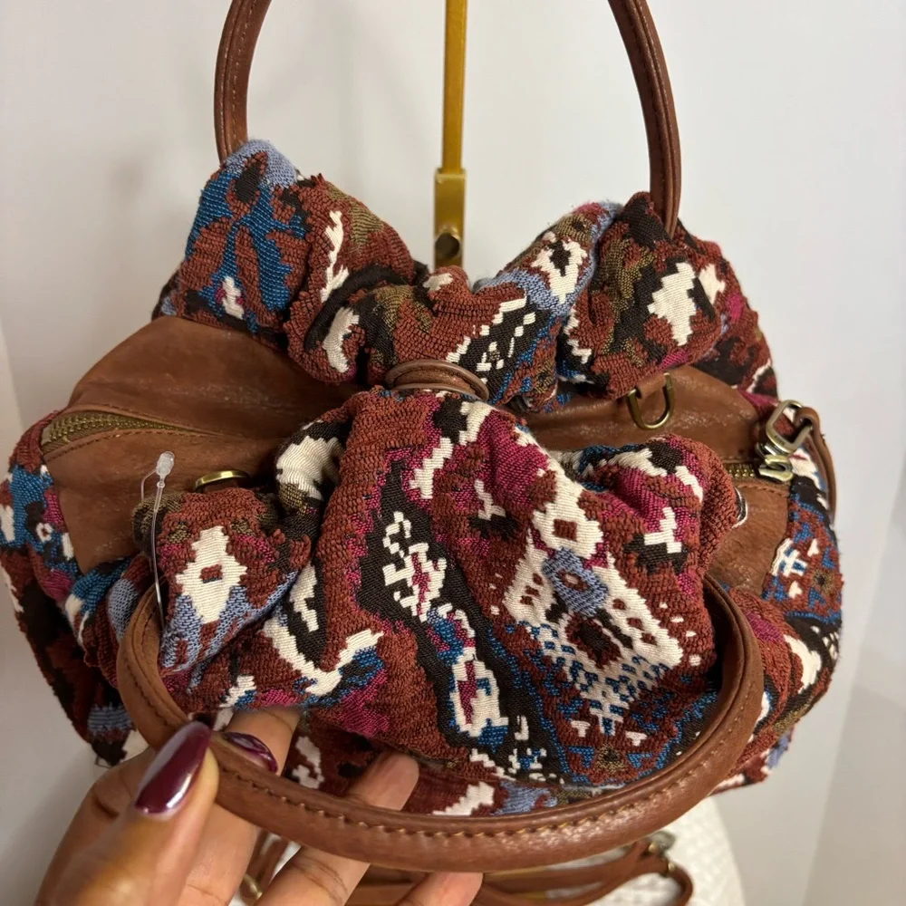 Hobo Darling Small Satchel Damask Tapestry Fabric and Leather Women's Bag